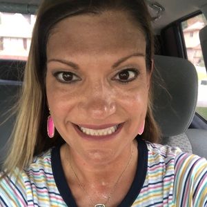 Meet your Posher, Ana